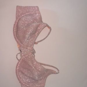 TRIANGL BIKINI SIZE XS TOP AND XXS BOTTOMS. NO LONGER SOLD ON WEBSITE